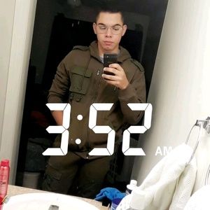 Meet your Posher, Edwin